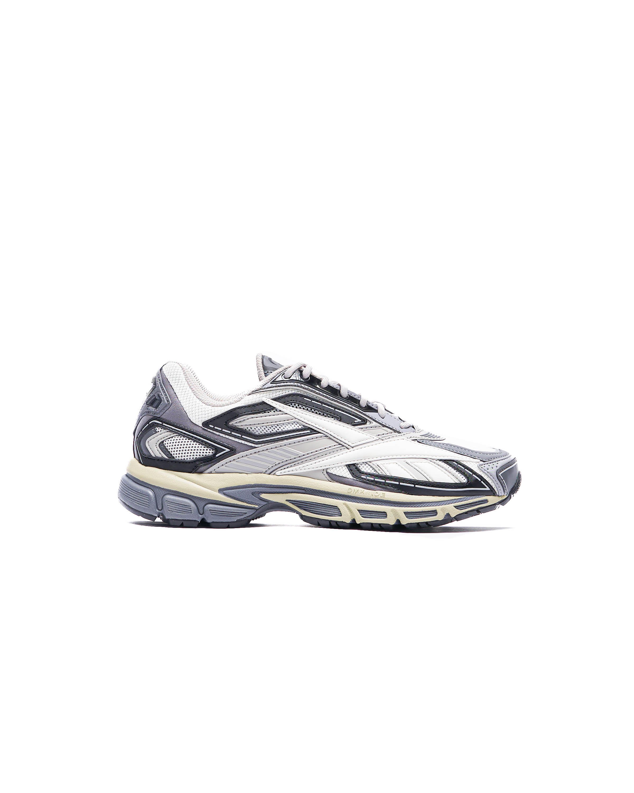 Icse2014Shops STORE | RMIA06BC99MAT0010703 | The Reebok Zig